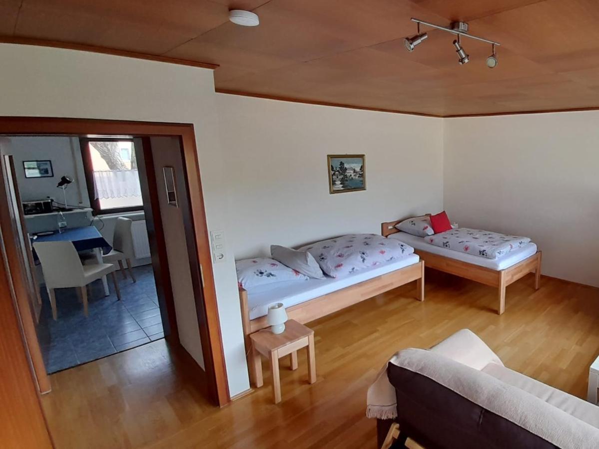 Buedingen-Ferienwohnung Bausch Bagian luar foto