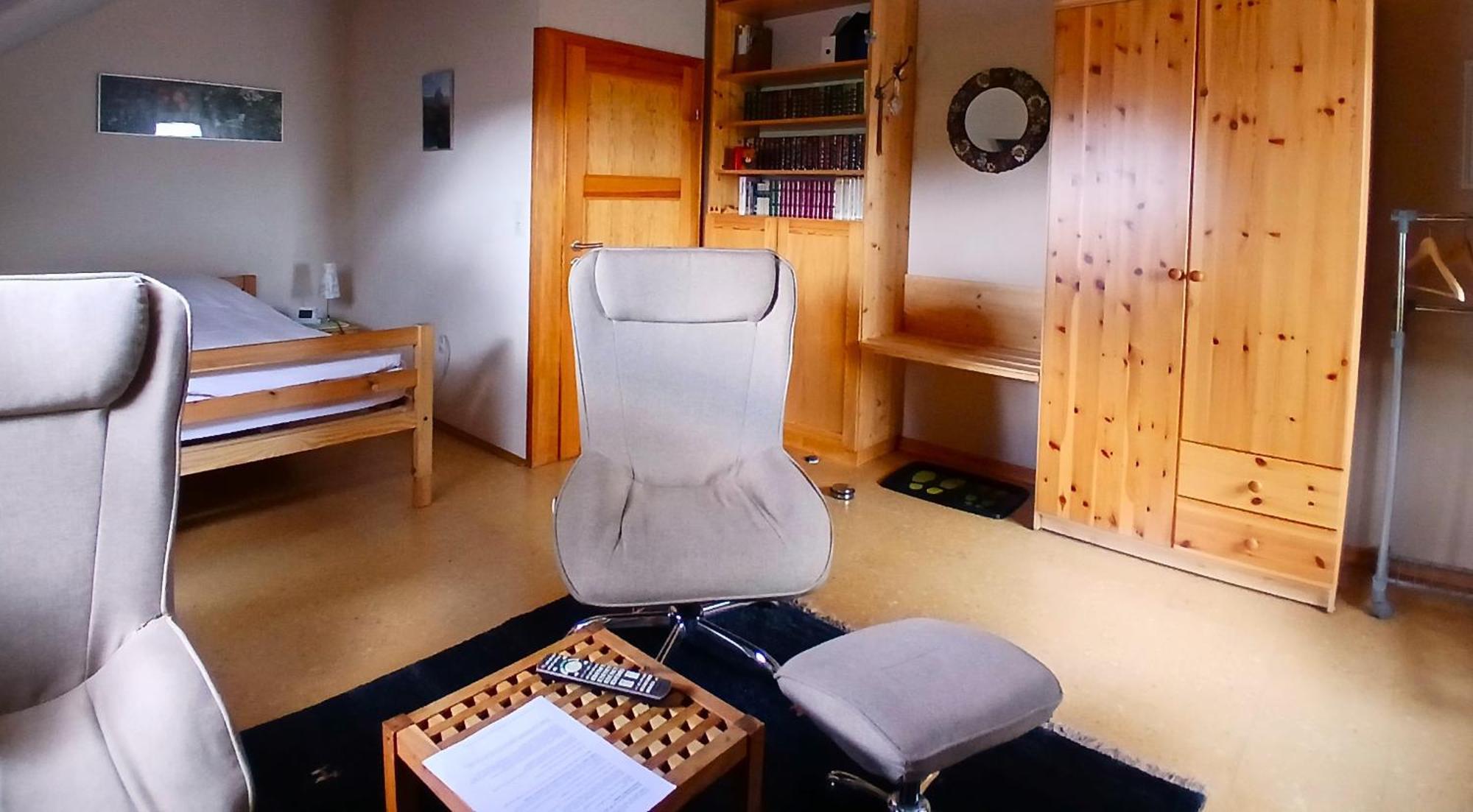 Buedingen-Ferienwohnung Bausch Bagian luar foto